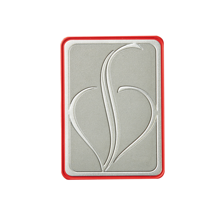The design of fabric tags 